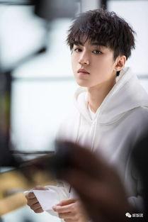 蔡徐坤最新资源爆料,跨界挑战，音乐影视双开花